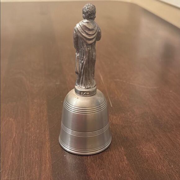 Danbury Mint Pewter Apostle Peter Disciple Bell - Picture 2 of 5
